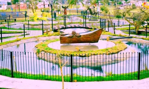 41743018_2204368613145562_3803665836686704640_n