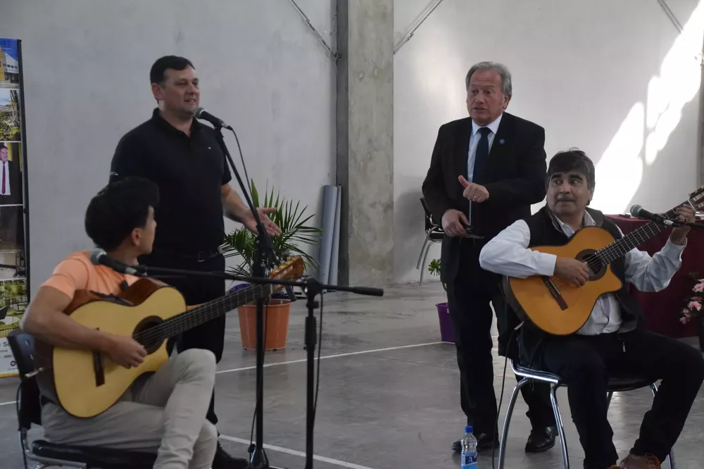 302758147_461048172707528_6861490044871948244_n