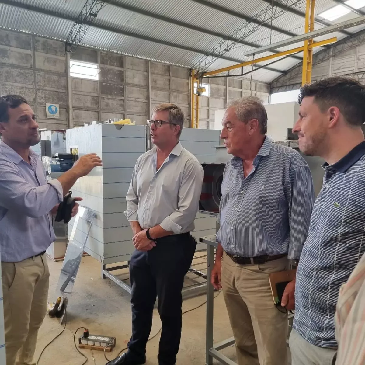 329743075_928314961691876_4017009809885404378_n