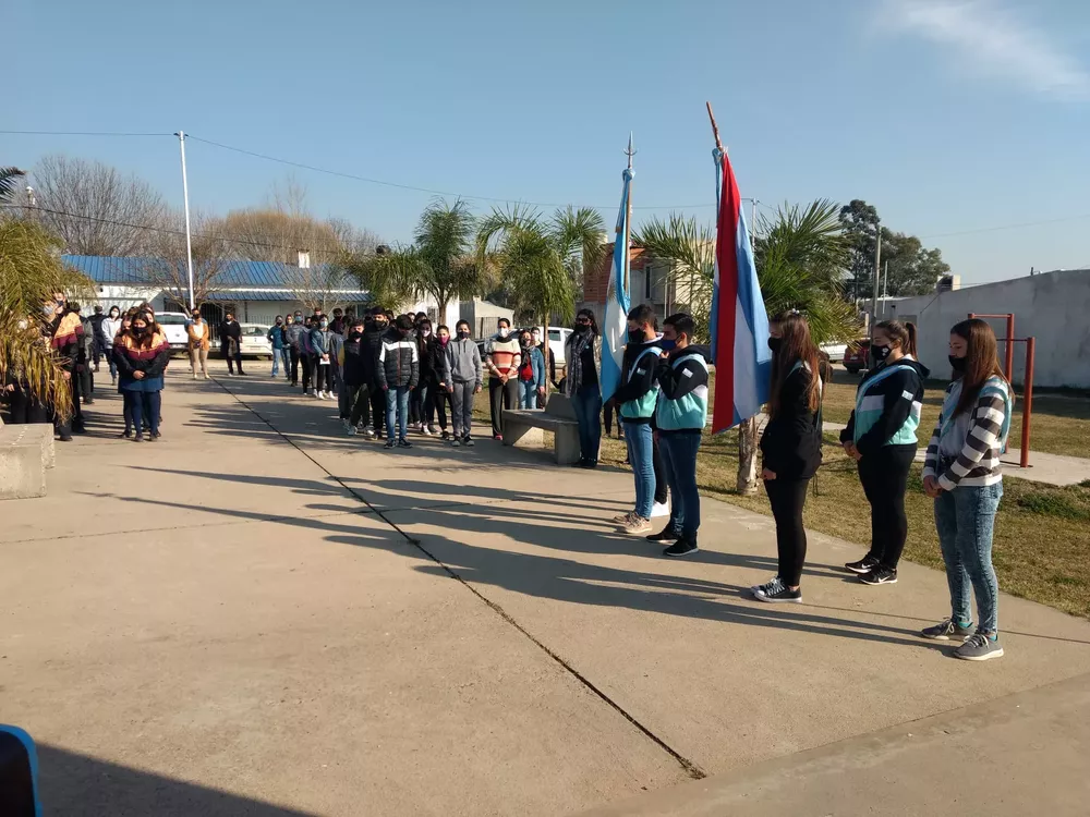 199814914_375183623960892_5629547772391665927_n