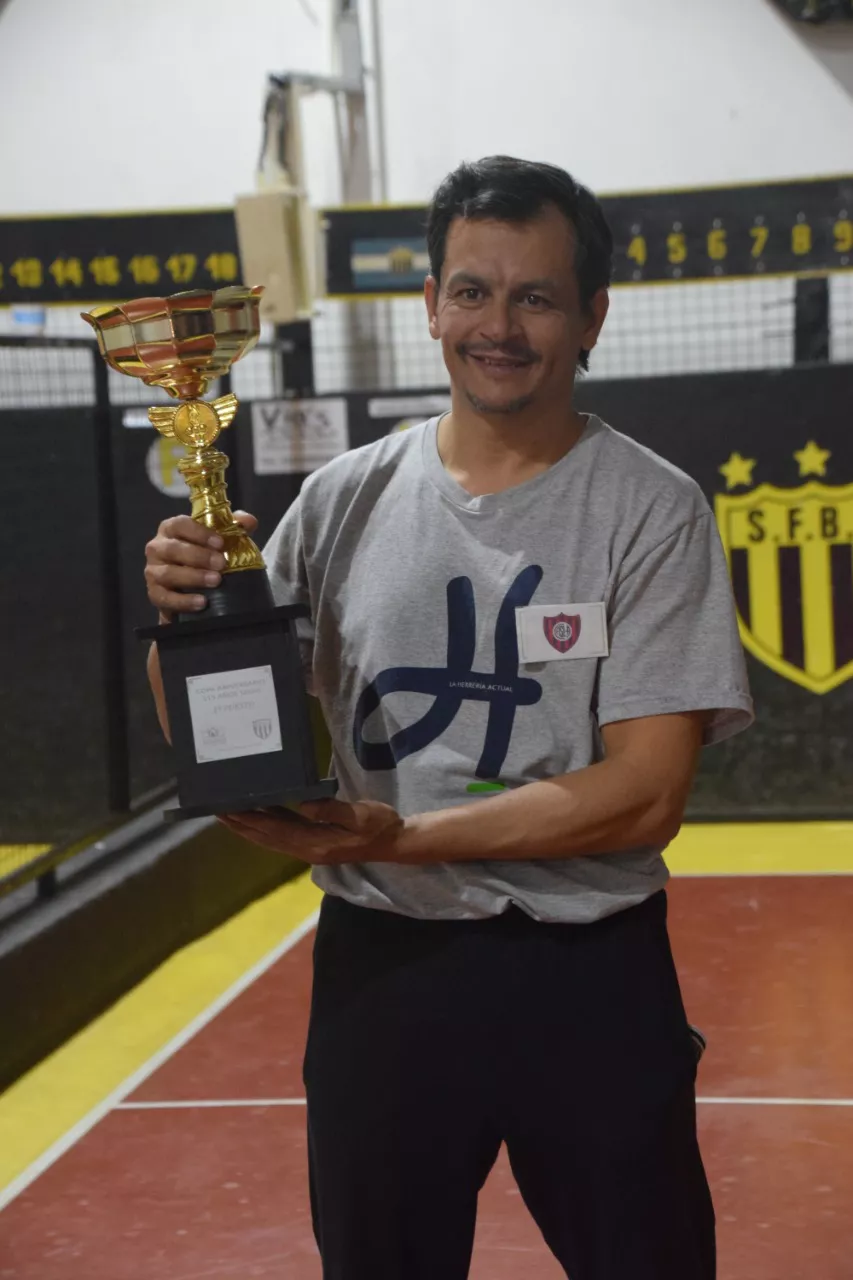 6e5b2205-edbb-4b41-9ed1-600205639c35