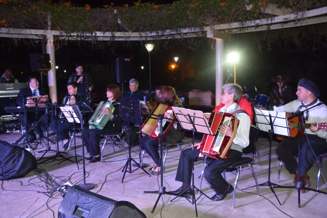 900d824f-a53e-42b1-8ae0-0dd597ef9dd2