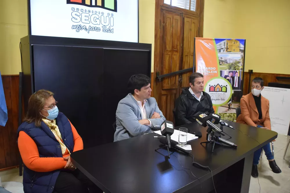 242965002_10225940537356187_1065435375034357700_n