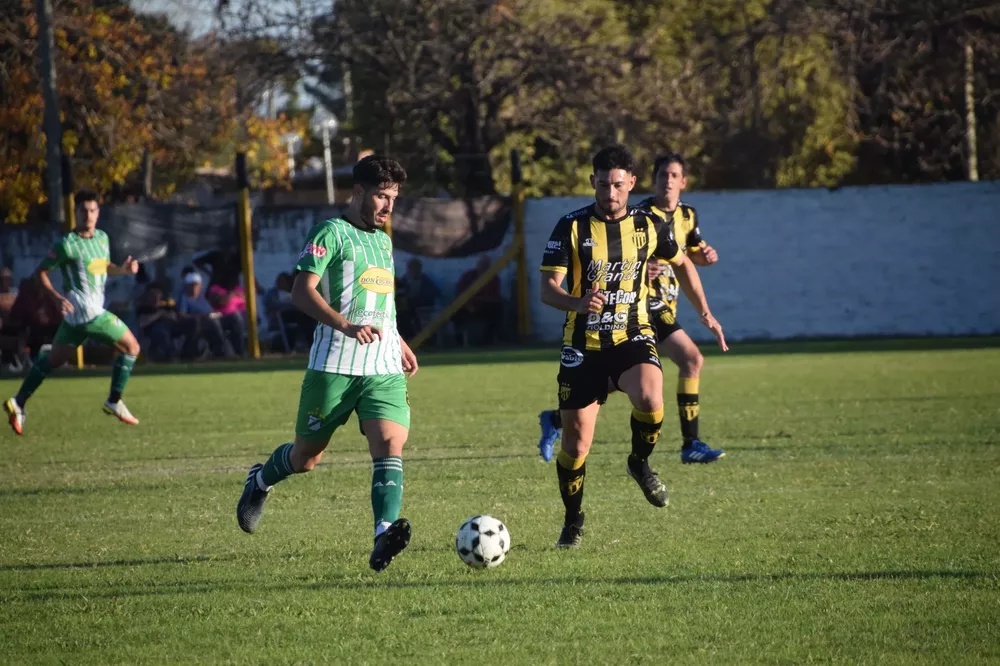 280122135_10227089031347819_393356022806923107_n