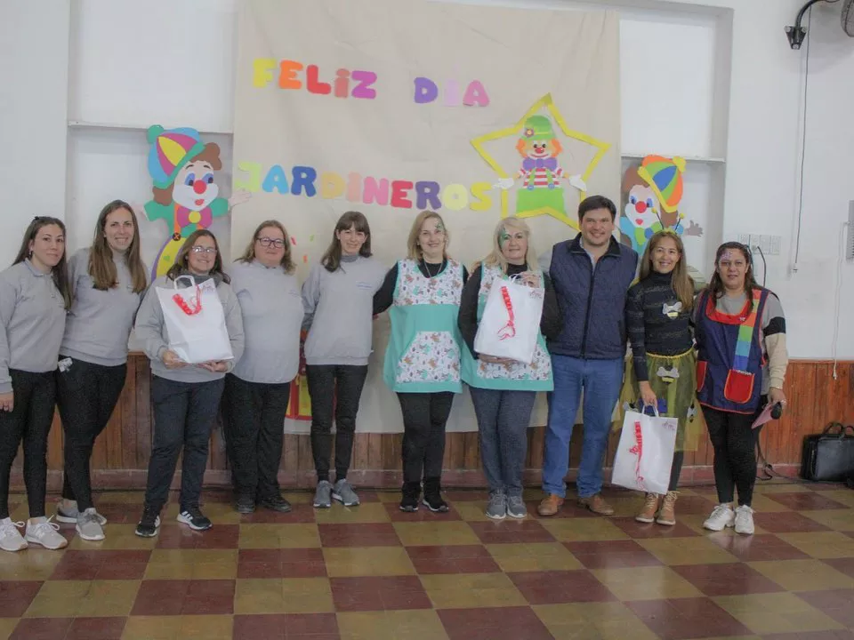 284759045_10225519440845612_8134714039515859519_n