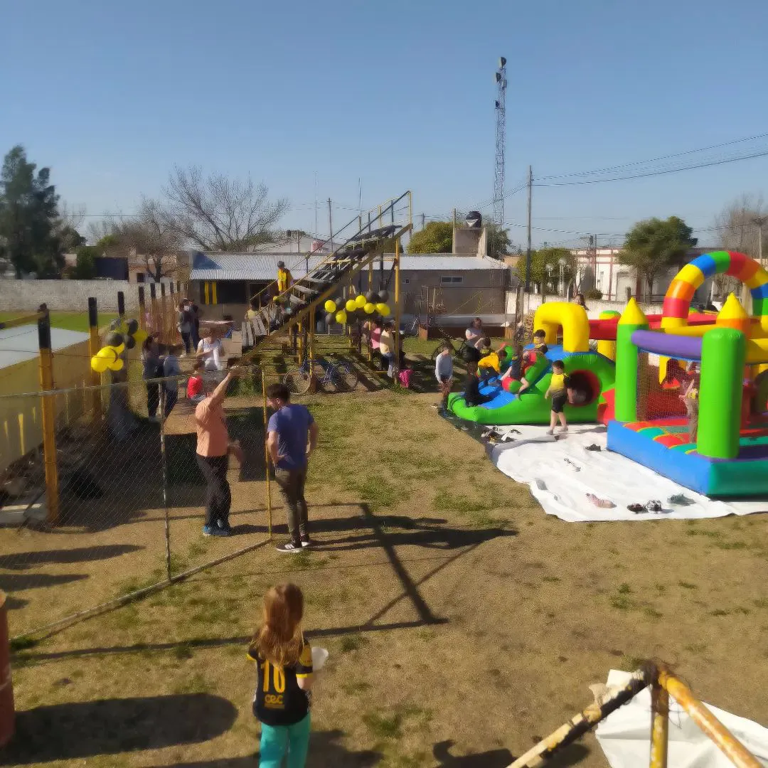 369269476_738437351424189_7283658841889528007_n