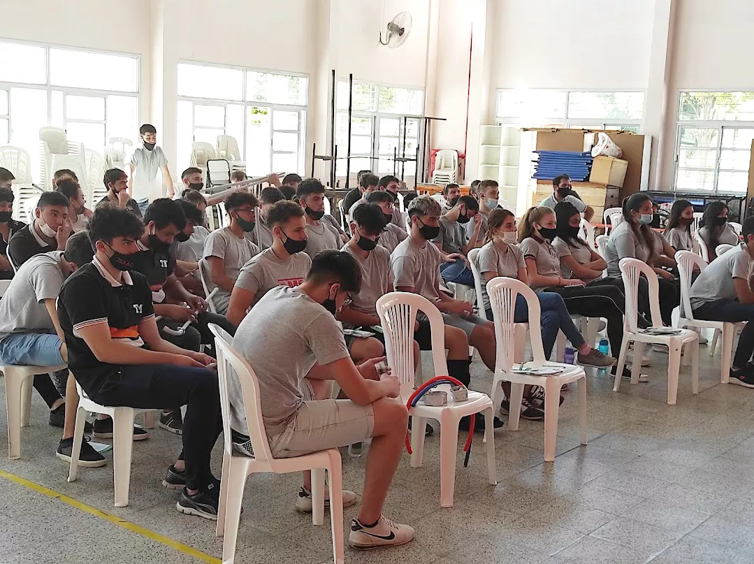 250193513_4409907599065125_4163073543800462046_n