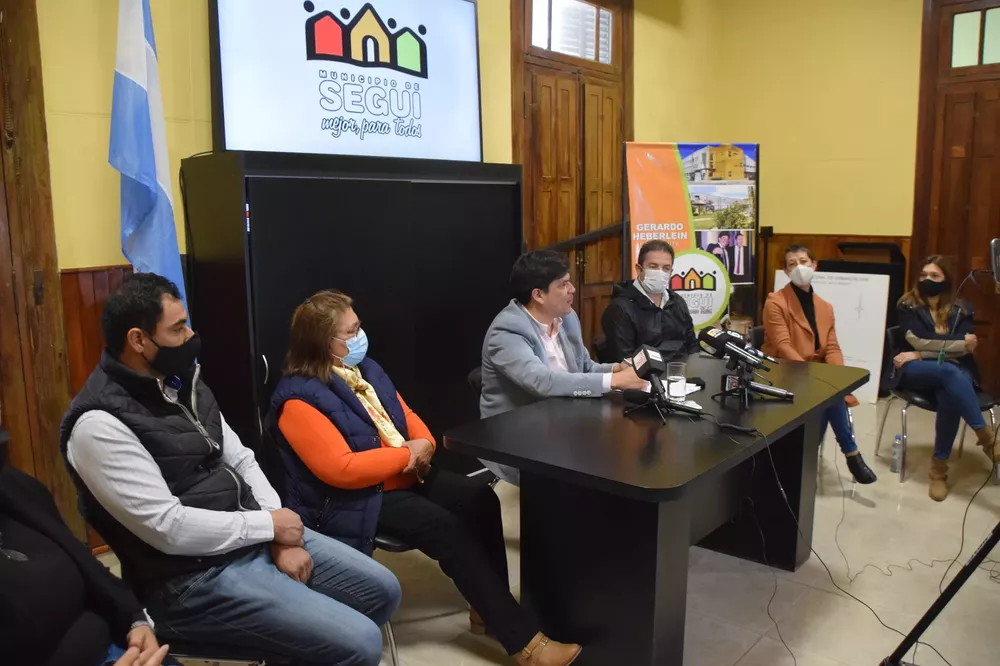 246071406_10225940538036204_1504322371556218020_n