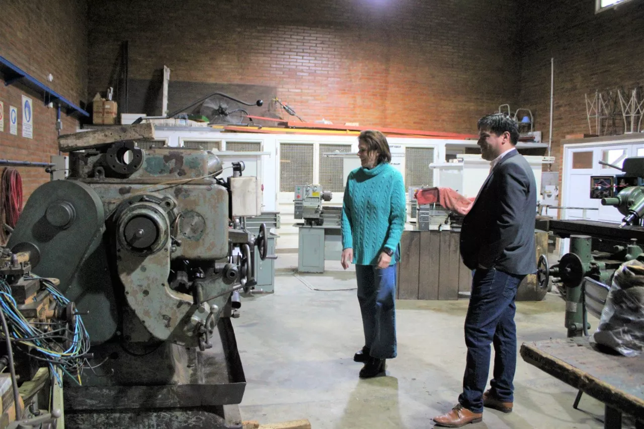 296156104_425042362986435_3197532454930037035_n