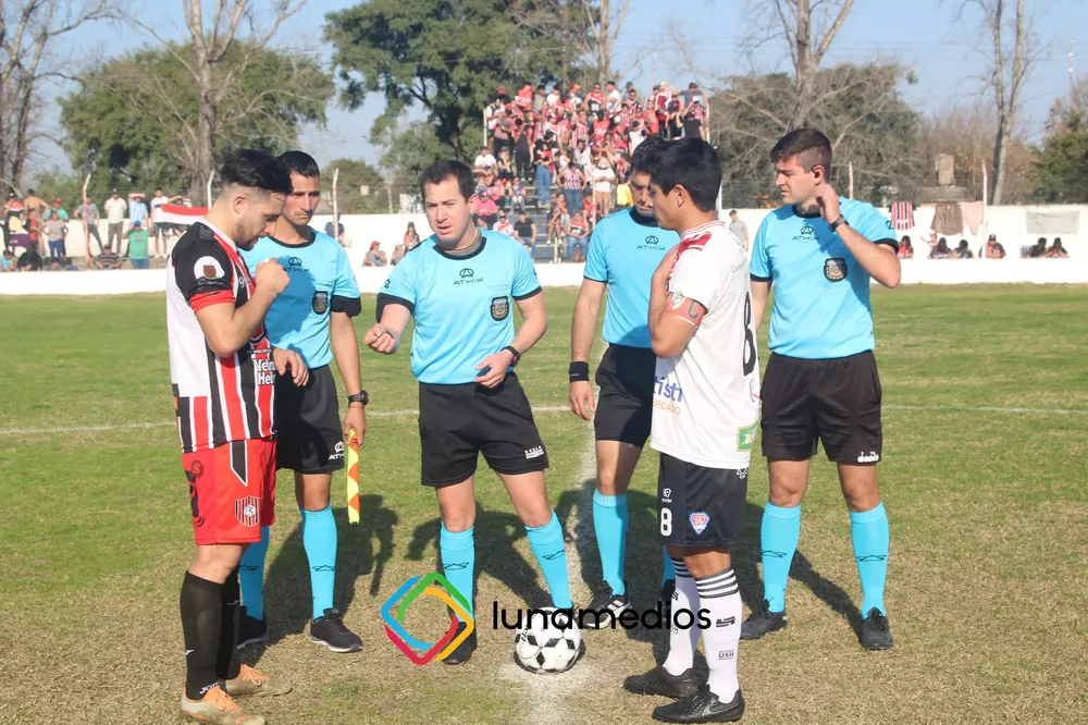 295798758_1085597492343903_5003654613469978102_n