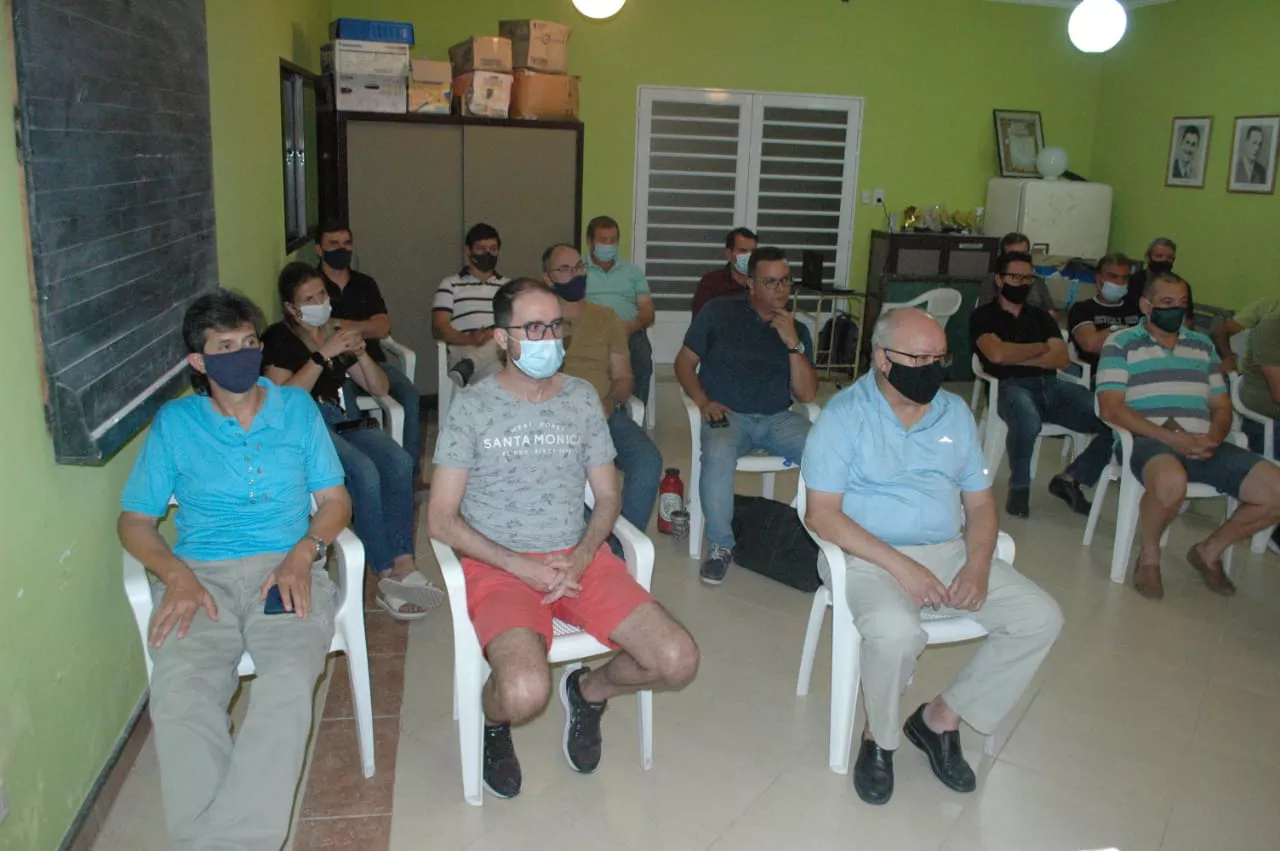 e1ac2c9f-f54a-4d15-9aa3-d326258f785f