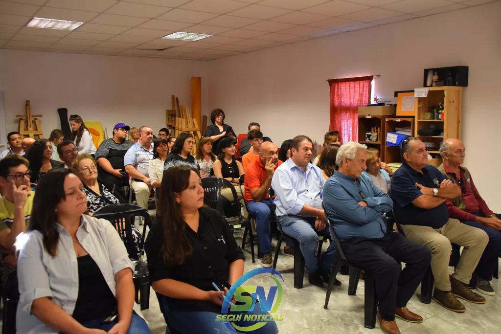 339310385_954262942436380_4236383102294048213_n