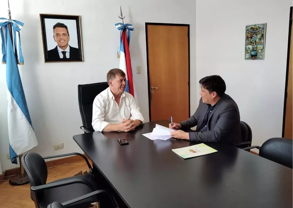 319215478_921756452140203_3683536911150275018_n