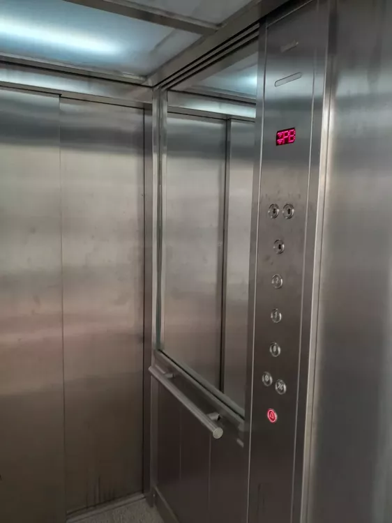 5f5e947f-2ef5-4abd-a636-45bd2131336e