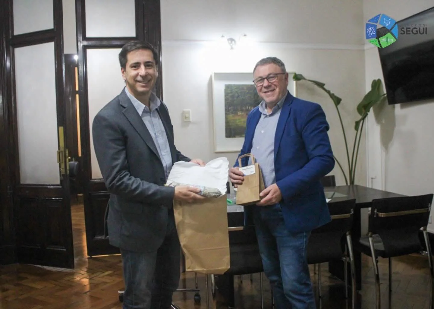 Seguí - El intendente se reunió con el secretario General de la Gobernación