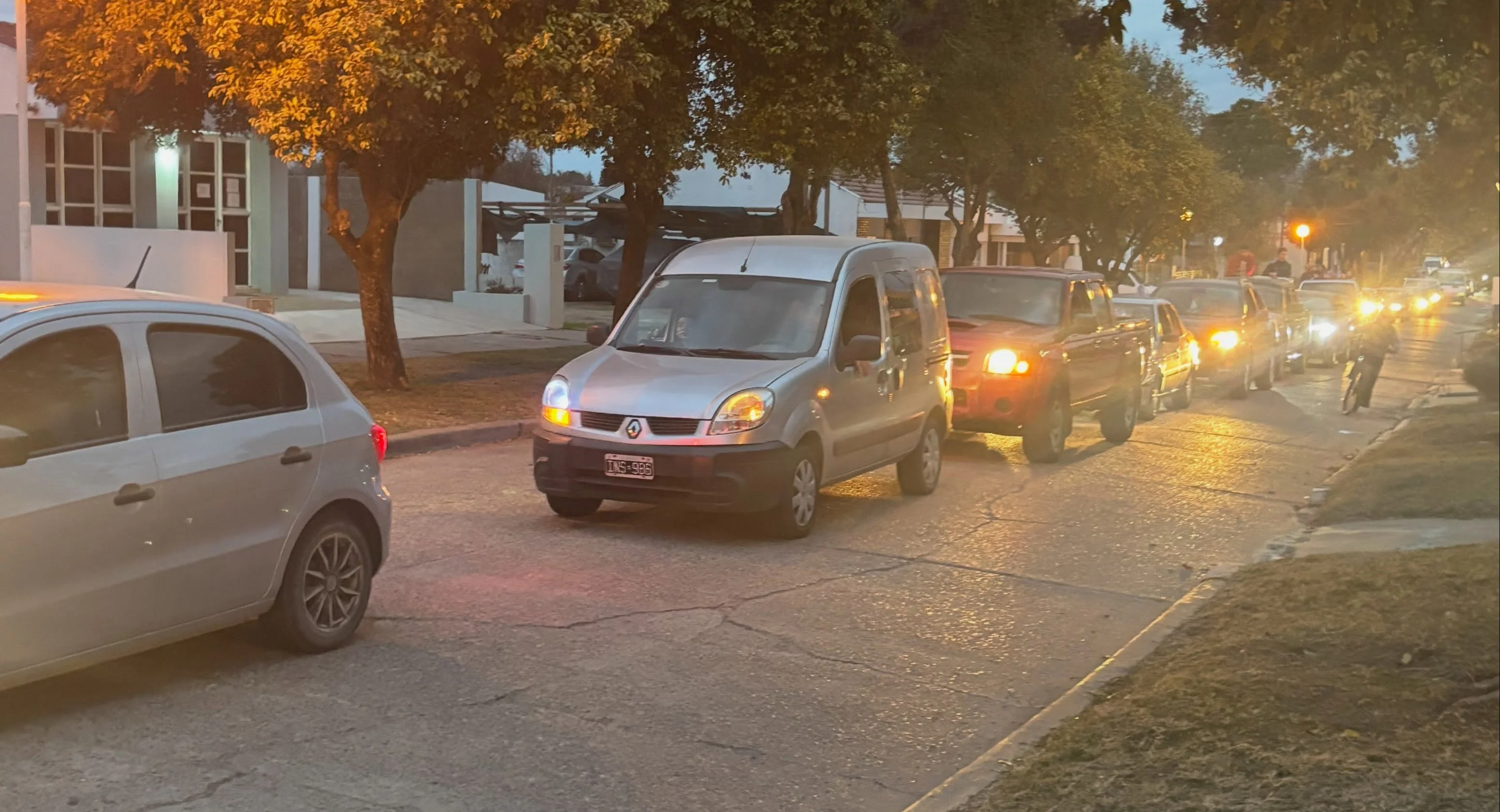 Caravanas interminables: así festejó Seguí la clasificación de Argentina a la final del Mundial