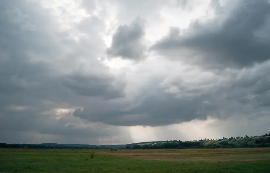 nublado_11684706_20190524130057-focus-0-0-895-573