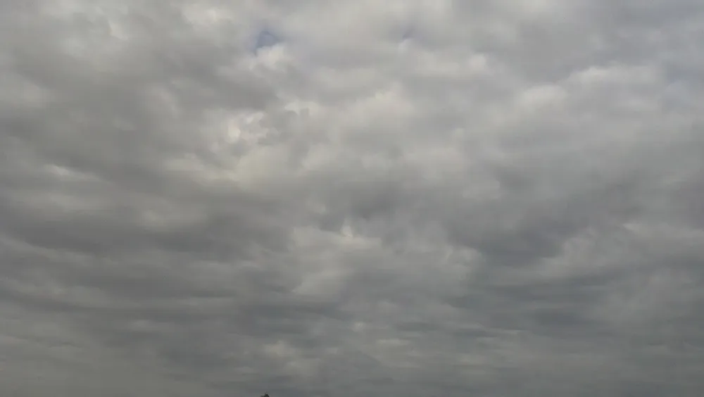 nubes-grises