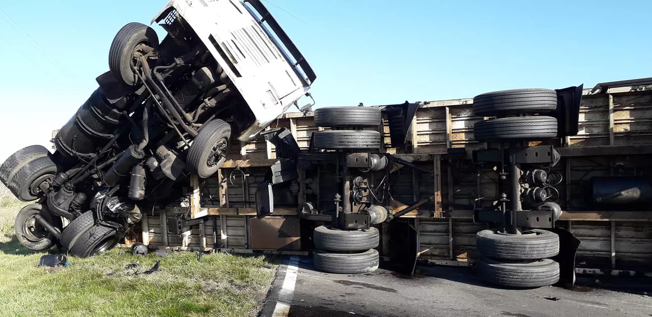 4-accidente-cruce-ruta-127-y-32