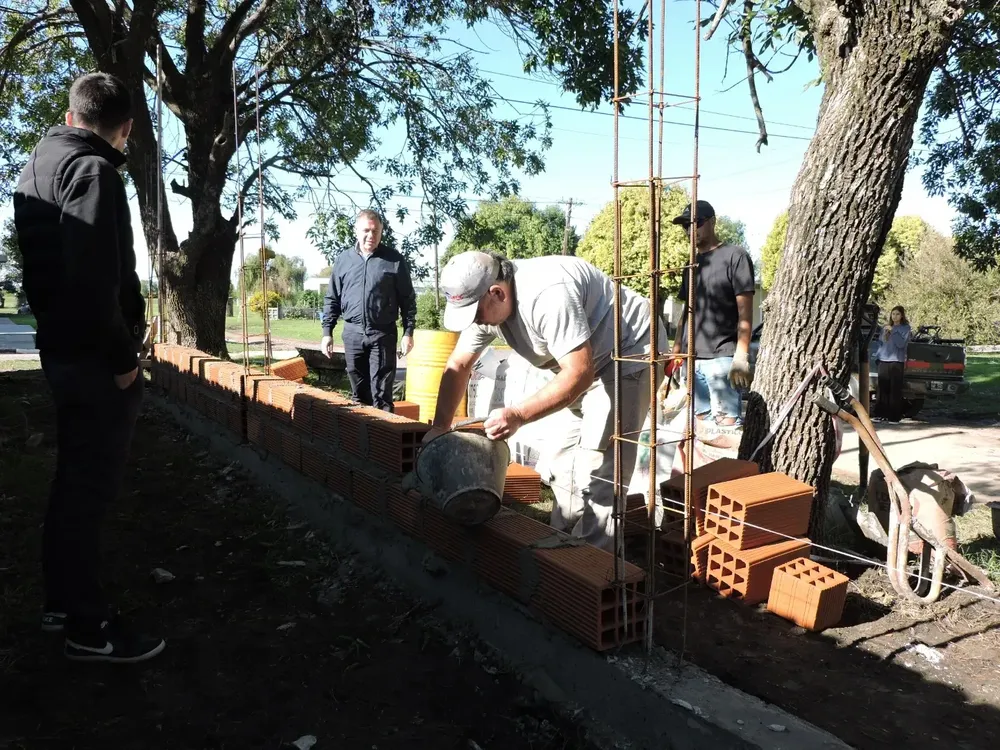 435759110_815693113921356_8267736841159703961_n