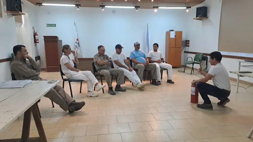 430133625_950830159890315_9146509054264237375_n