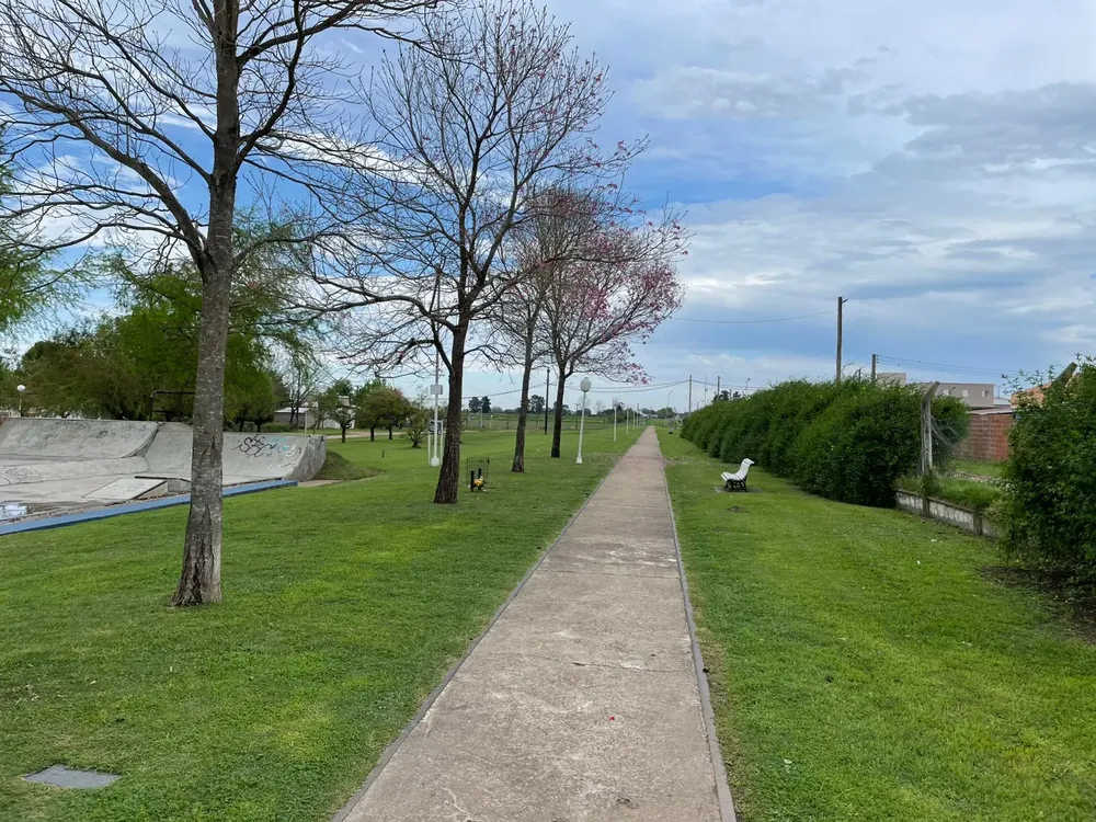 f87b922b-b1c4-45a9-a08c-b9cc549e1643