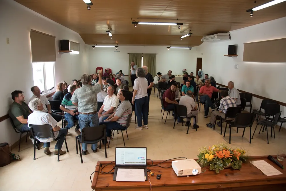 406469583_898197785153553_5260052174762948147_n