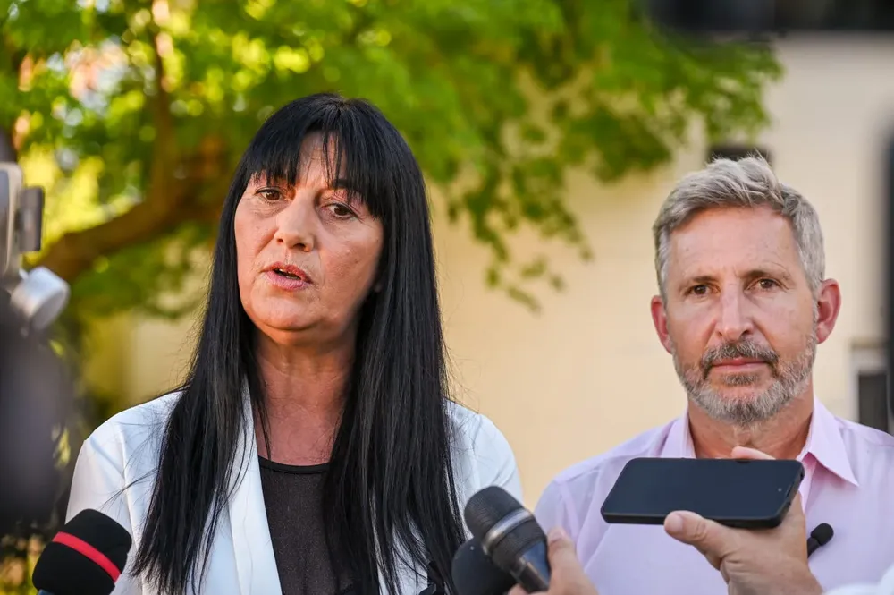 2fa625a7-25df-4771-9482-5f8078310d51