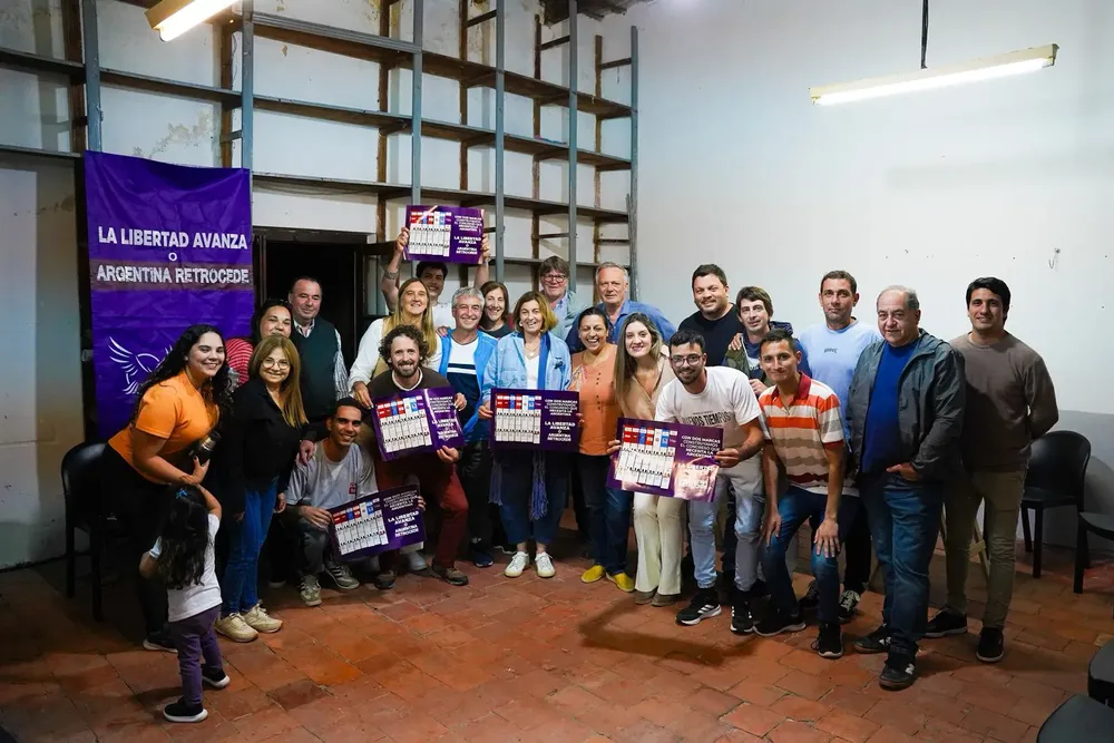 304b2443-82b7-4290-b269-d754b15863a6