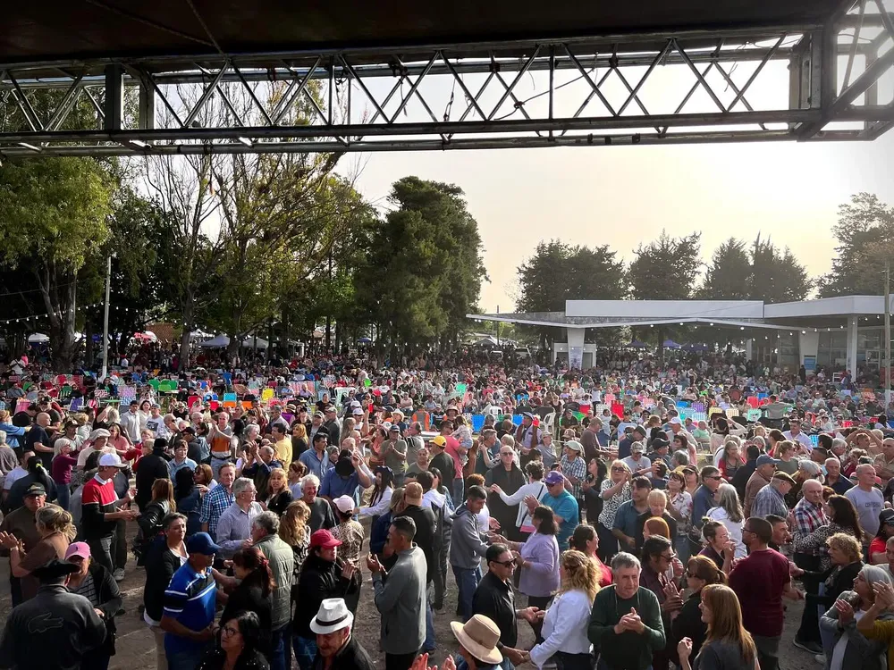 564045127_18090546787849504_8517650197725428048_n