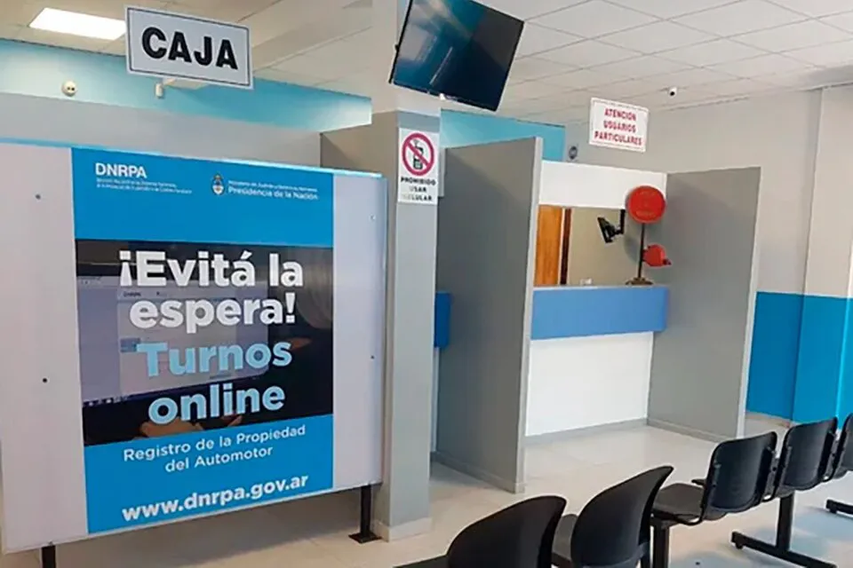 836748-10a-2c-20registros-20de-20la-20prop-20autom