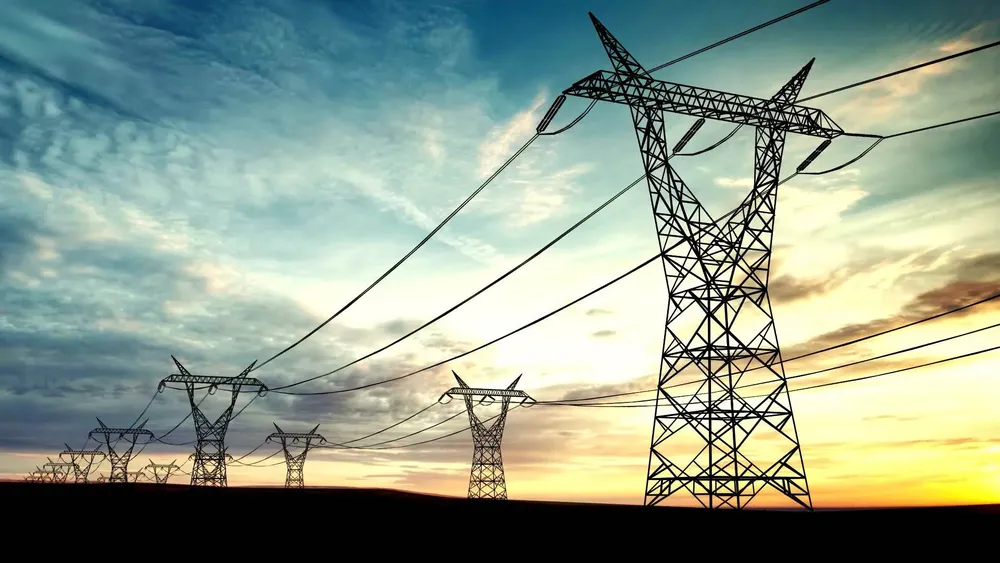 electric_powerlines_moving_snapshot_m_1