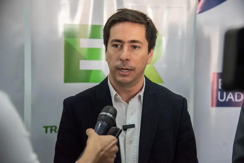 e76f649c-1b9d-4444-b5eb-cc168522c111