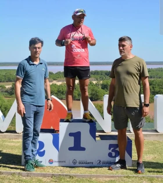 6cd01989-3438-4d9b-bef6-dd2b13e52eac