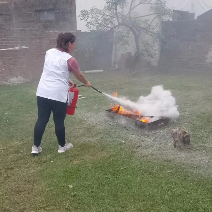 353047627_272961798600774_1254051538642105393_n