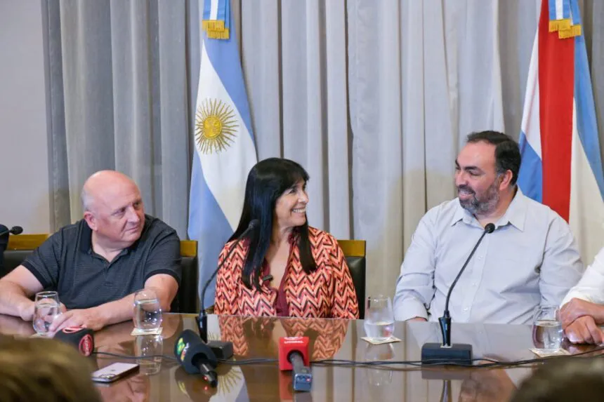 WhatsApp-Image-2024-10-25-at-13.19.13-860x573